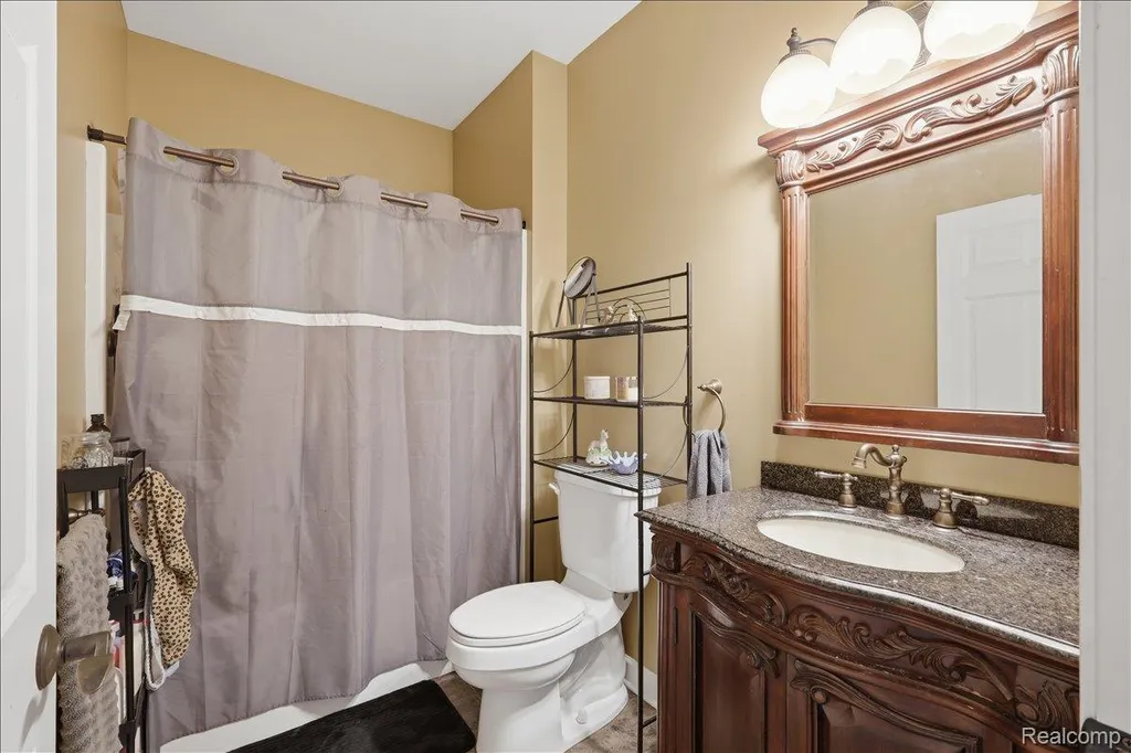 1350 Bald Eagle Lake Road Groveland Township MI 48462
