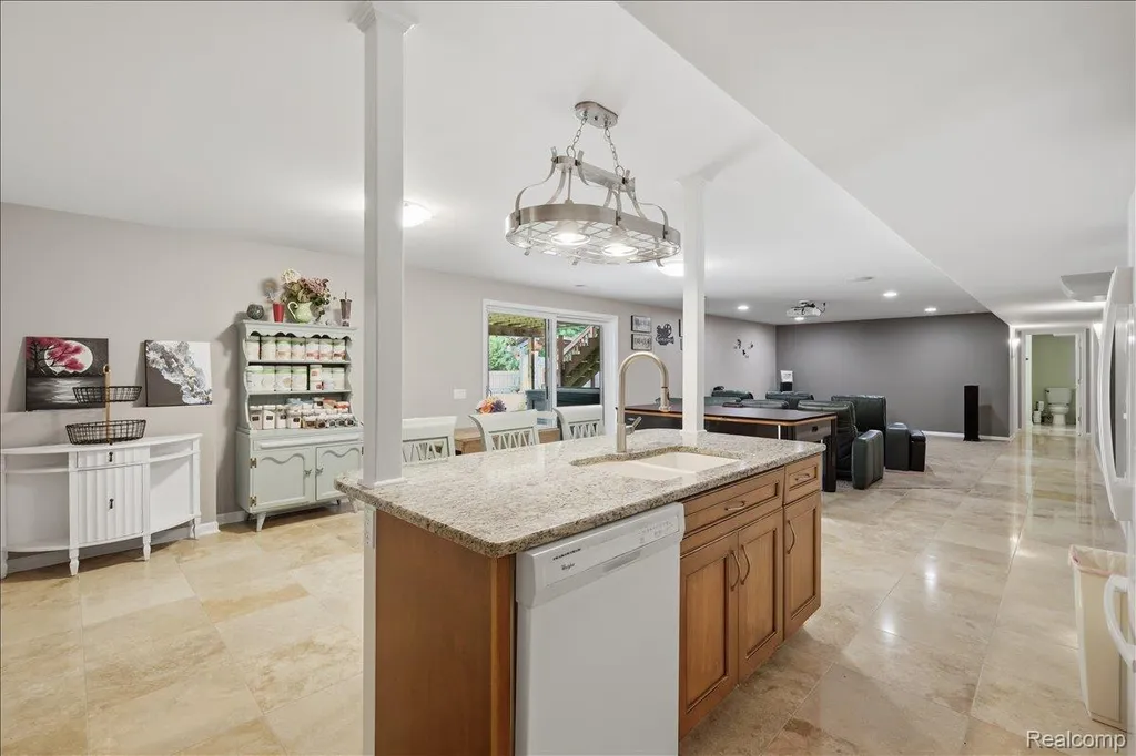 1350 Bald Eagle Lake Road Groveland Township MI 48462
