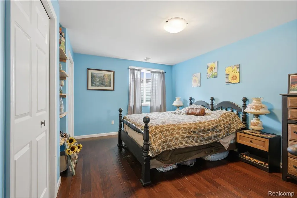 1350 Bald Eagle Lake Road Groveland Township MI 48462