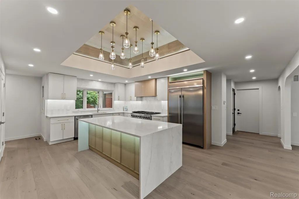 4154 Nearbrook Road Bloomfield Hills City MI 48302