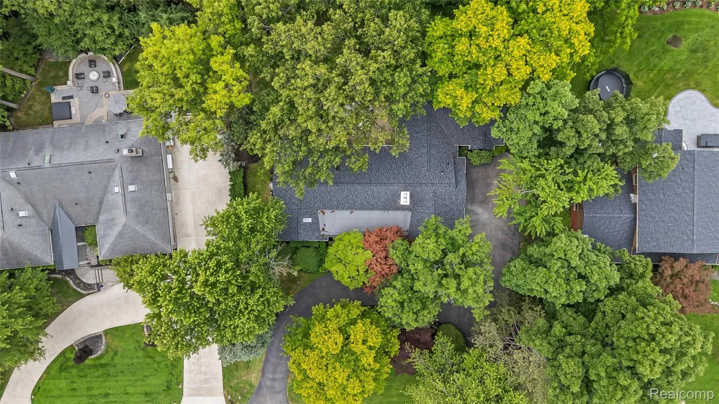 4154 Nearbrook Road Bloomfield Hills City MI 48302