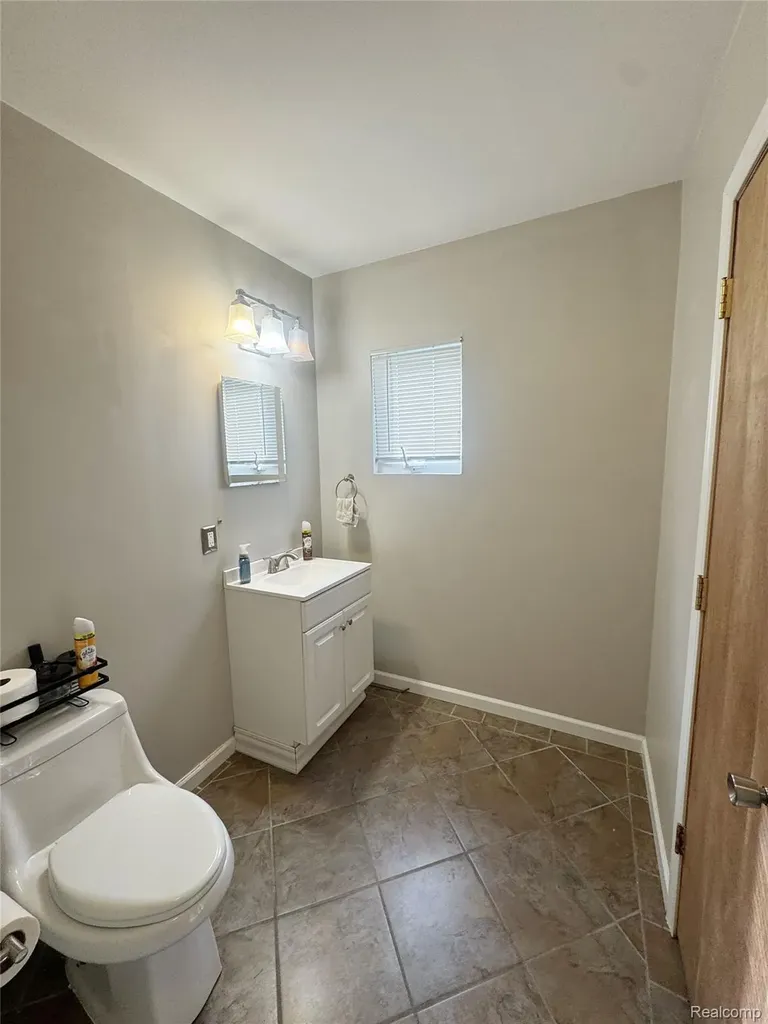 28150 Hiller Street Harrison Charter Township MI 48045