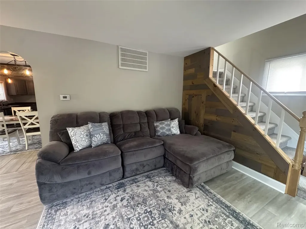 28150 Hiller Street Harrison Charter Township MI 48045