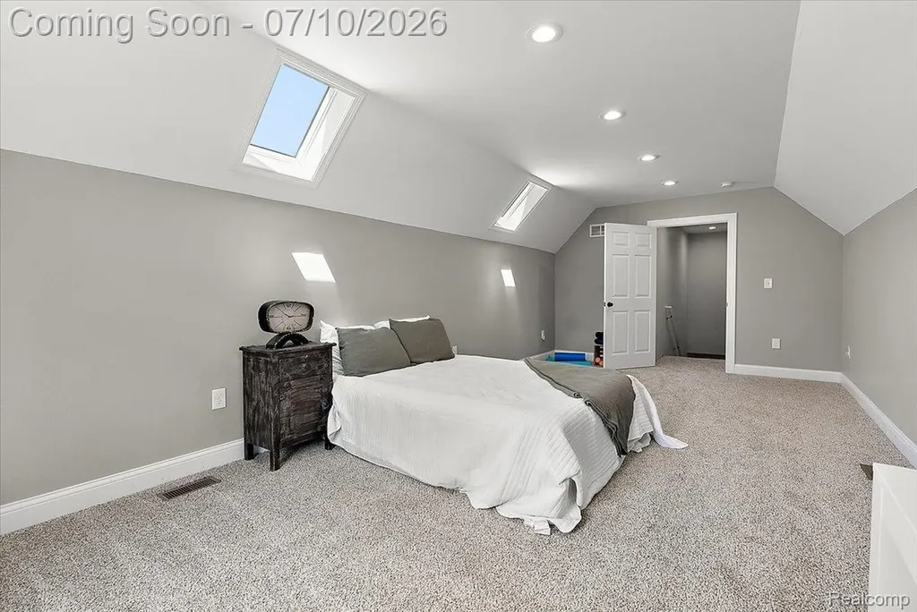 13205 Hogan Road Fenton Charter Township MI 48451