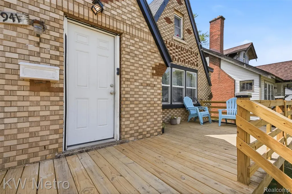 9941 Pinehurst Street Detroit City MI 48204