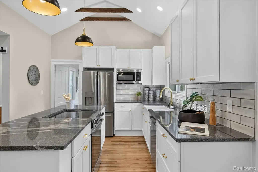 714 Atlantic Street Milford Village MI 48381