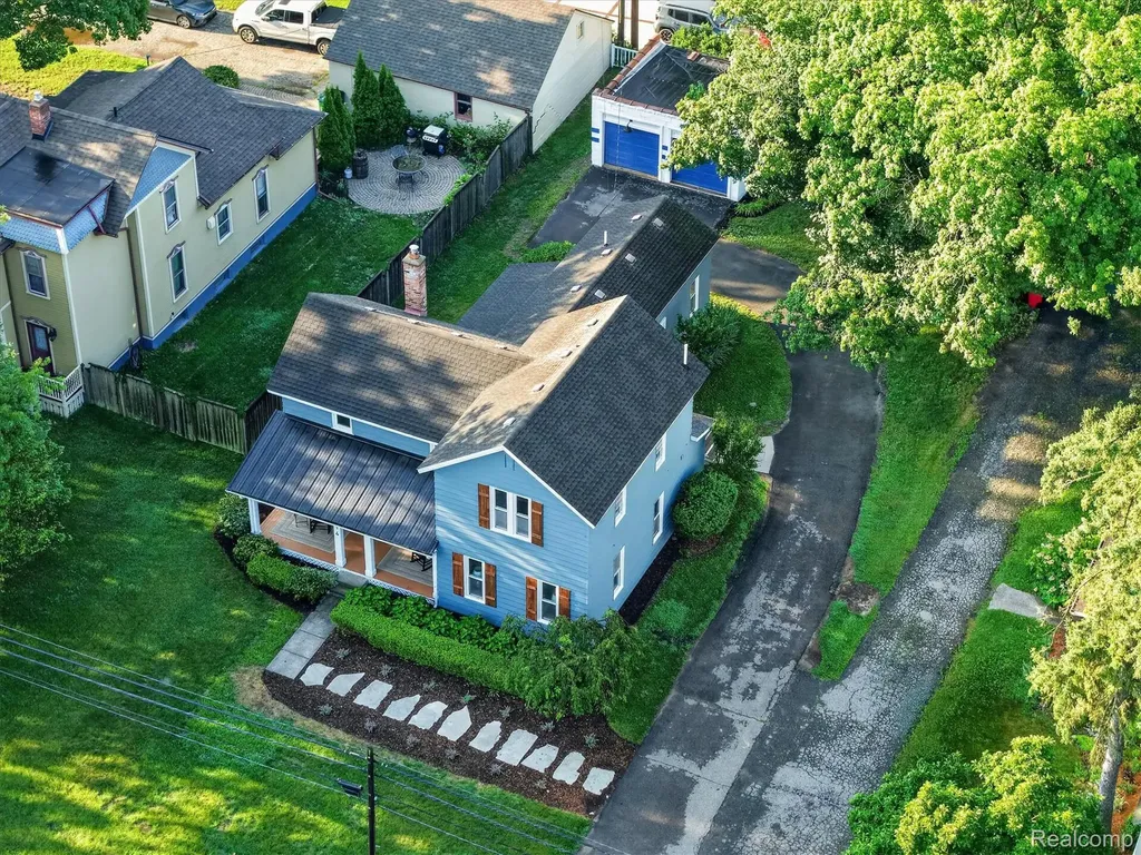 714 Atlantic Street Milford Village MI 48381
