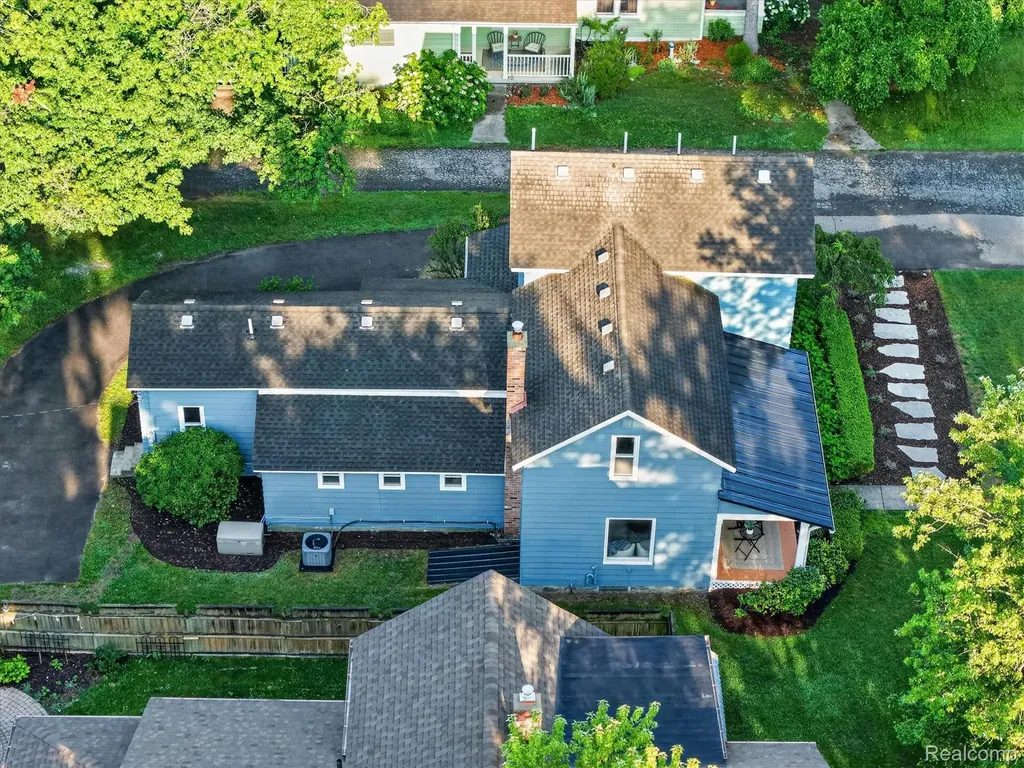 714 Atlantic Street Milford Village MI 48381