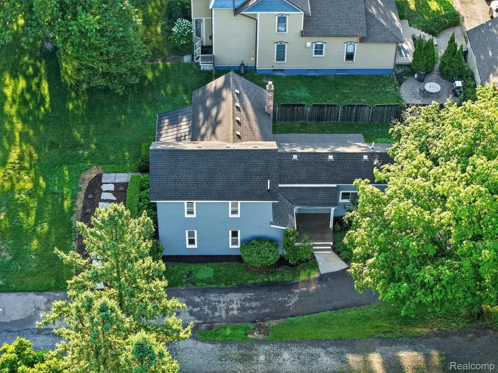 714 Atlantic Street Milford Village MI 48381