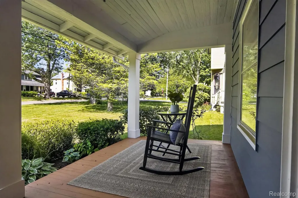 714 Atlantic Street Milford Village MI 48381