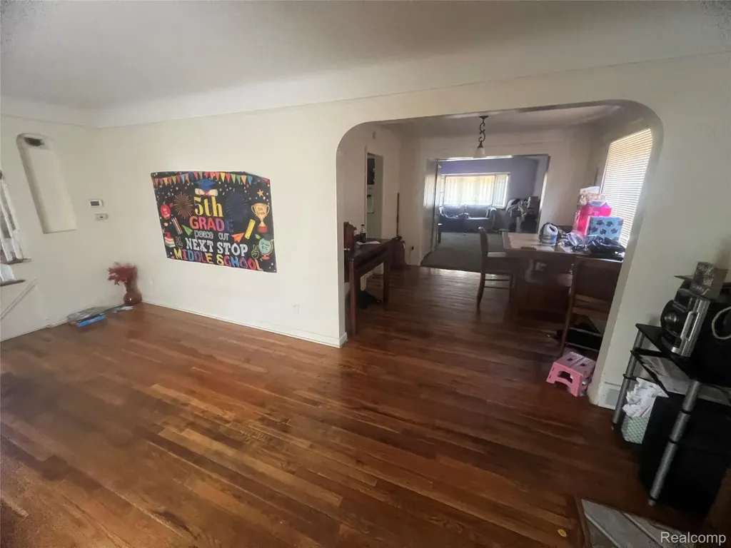 15865 Collingham Drive Detroit City MI 48205