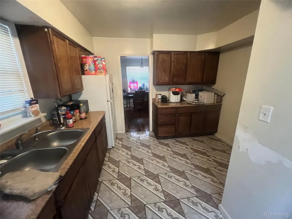 15865 Collingham Drive Detroit City MI 48205