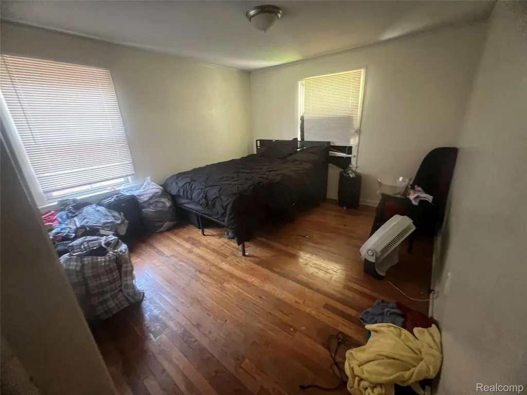 15865 Collingham Drive Detroit City MI 48205