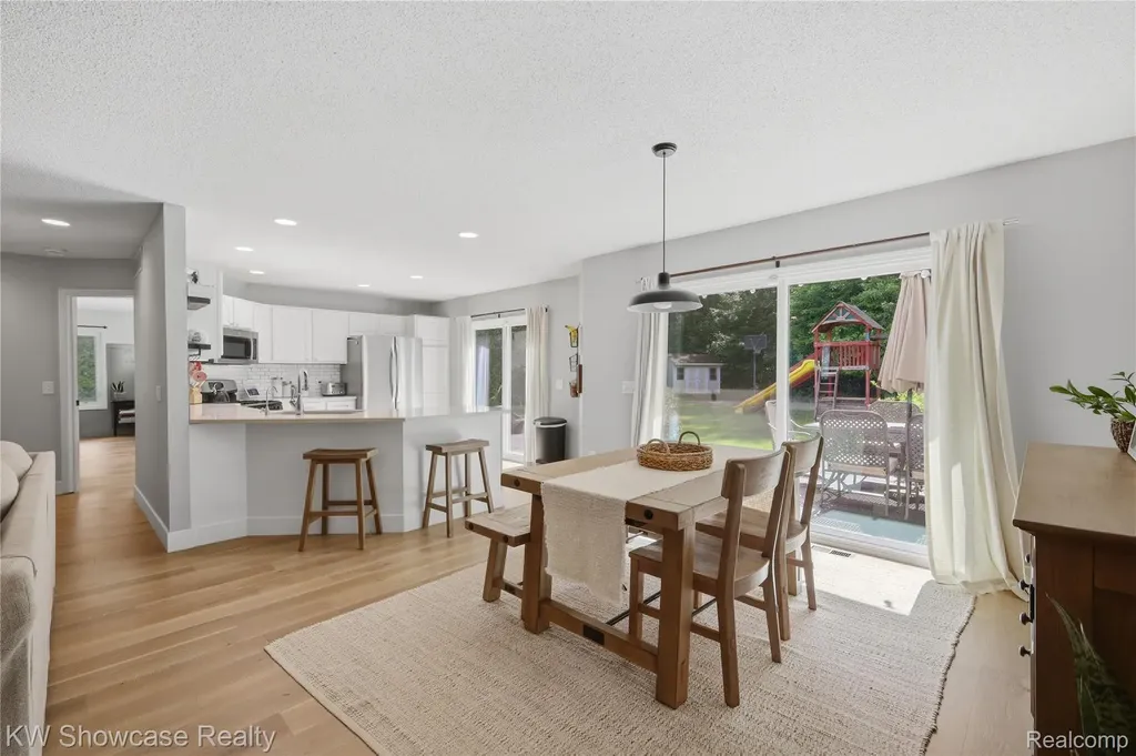 525 Aarons Way Brandon Charter Township MI 48462