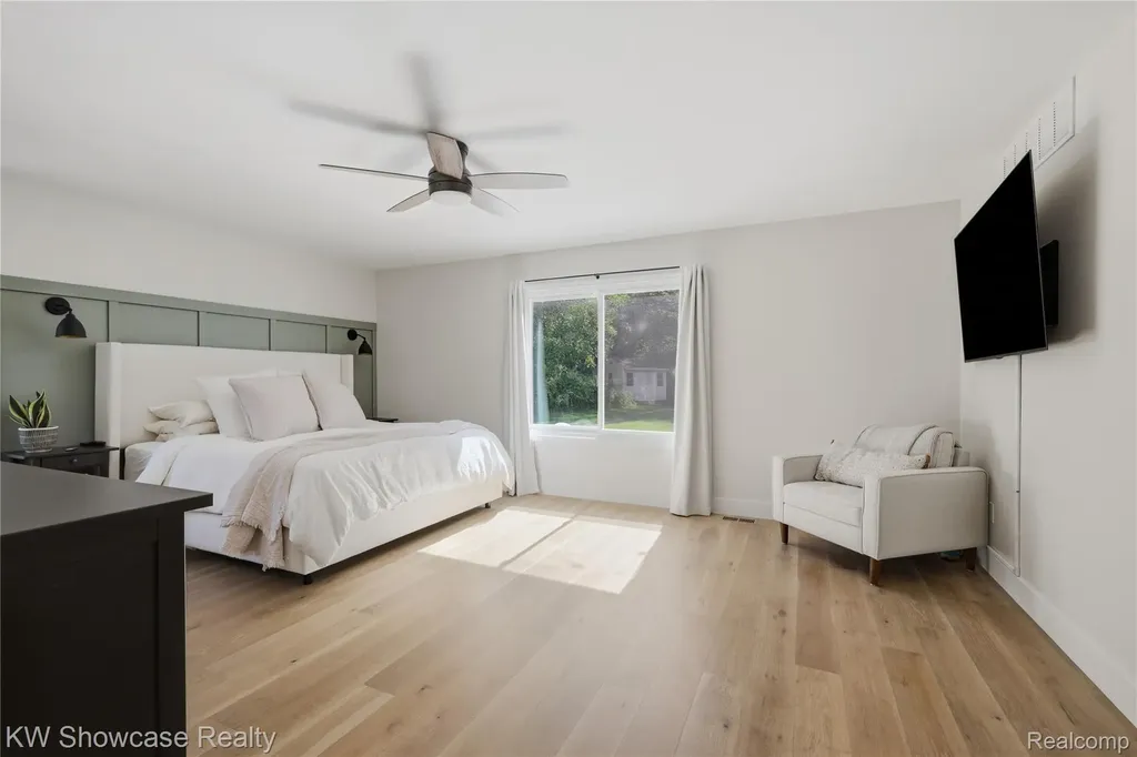 525 Aarons Way Brandon Charter Township MI 48462