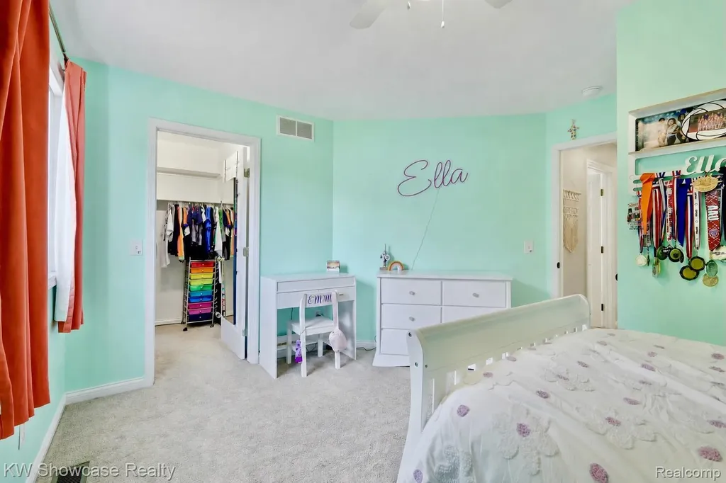 525 Aarons Way Brandon Charter Township MI 48462