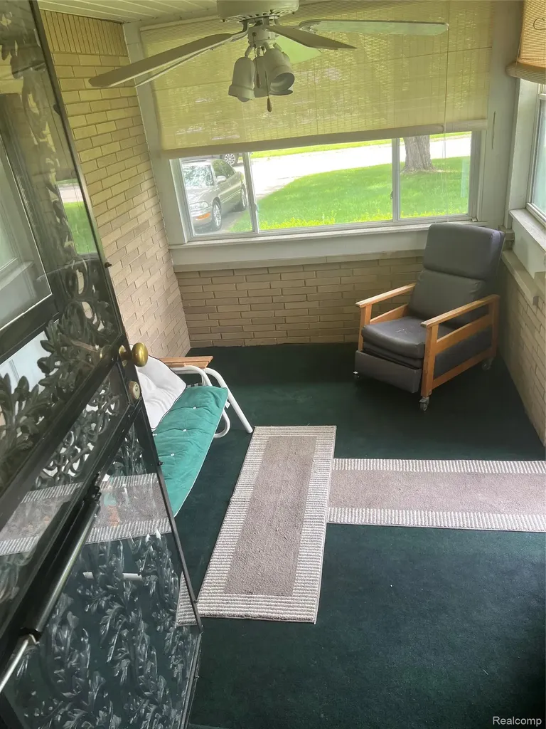 1361 Dyemeadow Lane Flint Charter Township MI 48532