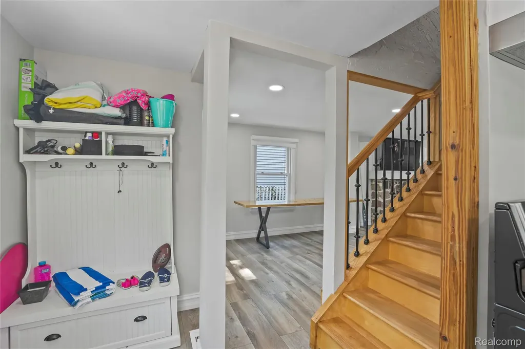 3051 Elmwood Drive Fort Gratiot Charter Township MI 48059