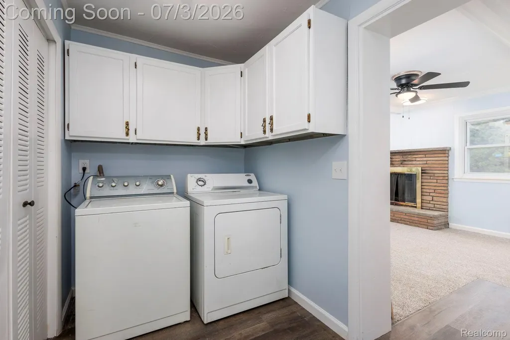 4335 W 14 Mile Road Royal Oak City MI 48073