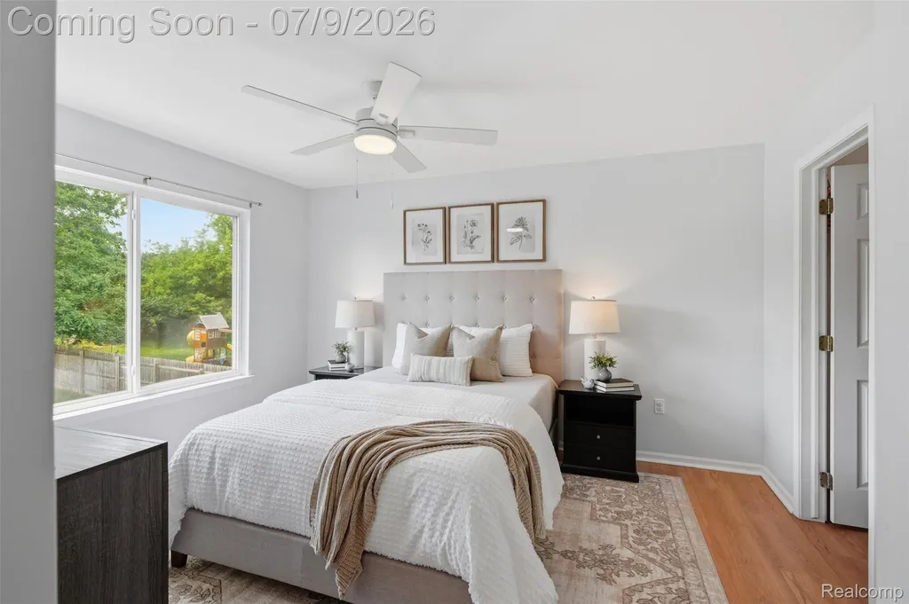 239 Andover Woods Drive Fenton City MI 48430
