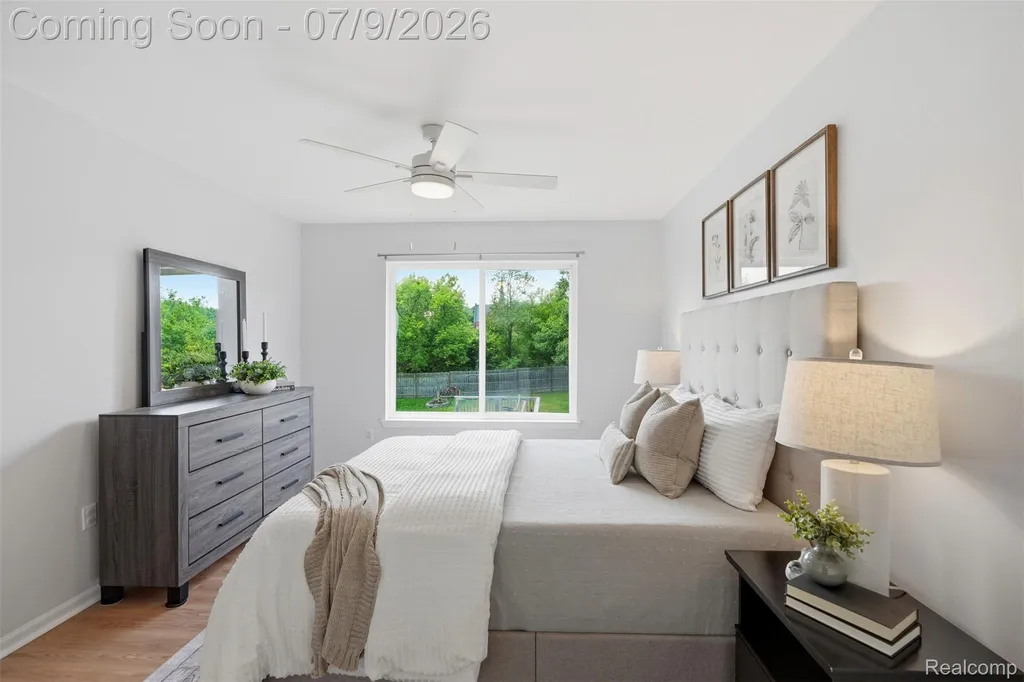 239 Andover Woods Drive Fenton City MI 48430