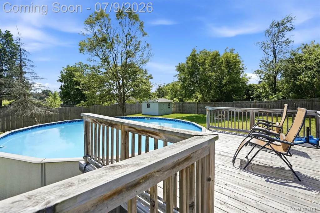 239 Andover Woods Drive Fenton City MI 48430