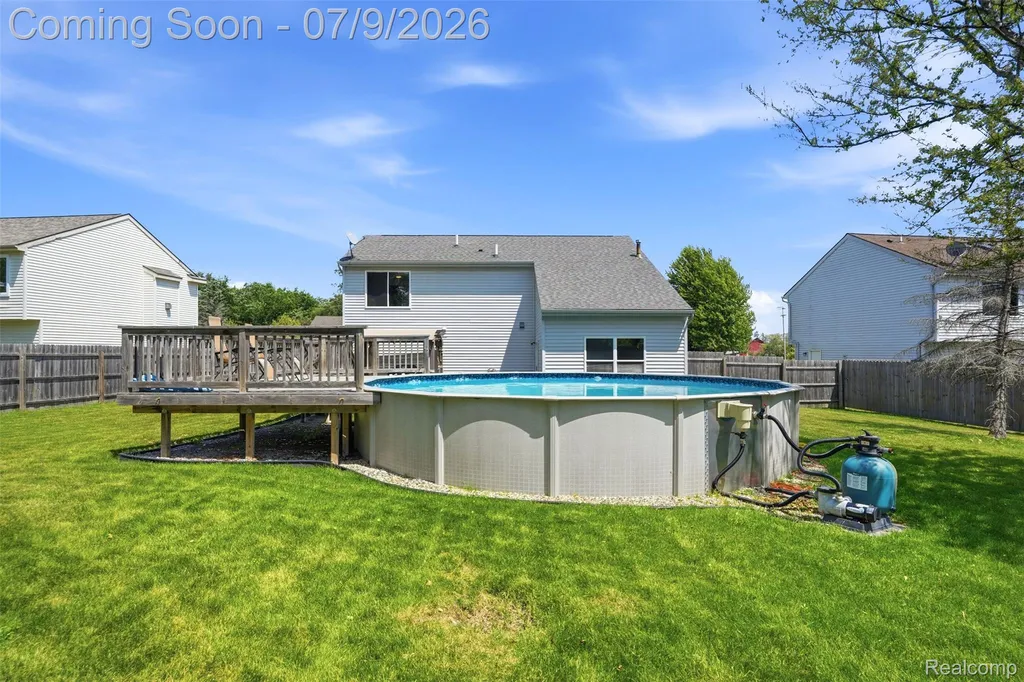 239 Andover Woods Drive Fenton City MI 48430
