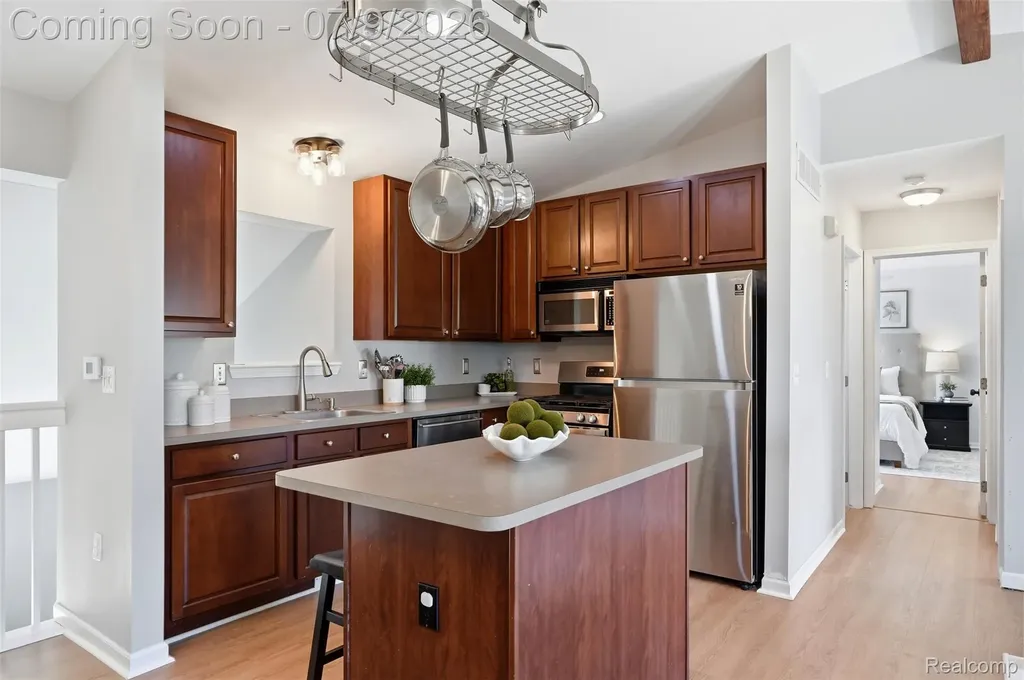 239 Andover Woods Drive Fenton City MI 48430