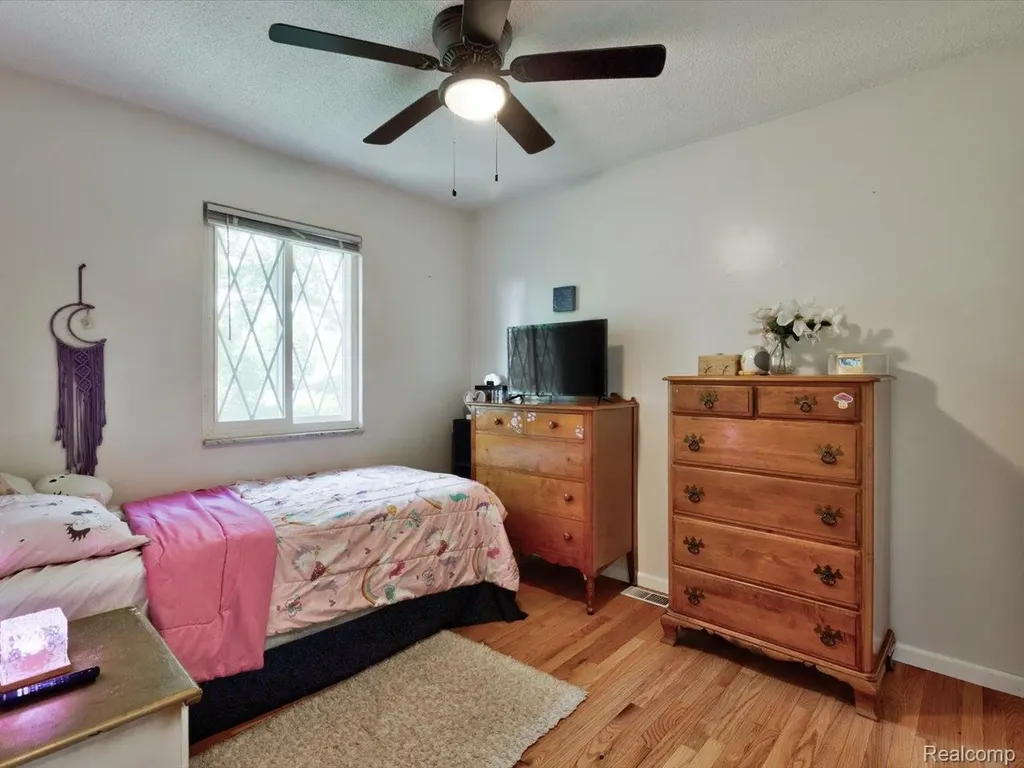311 Collard Drive Marysville City MI 48040