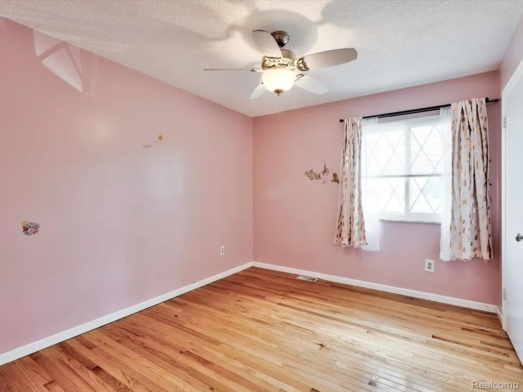 311 Collard Drive Marysville City MI 48040