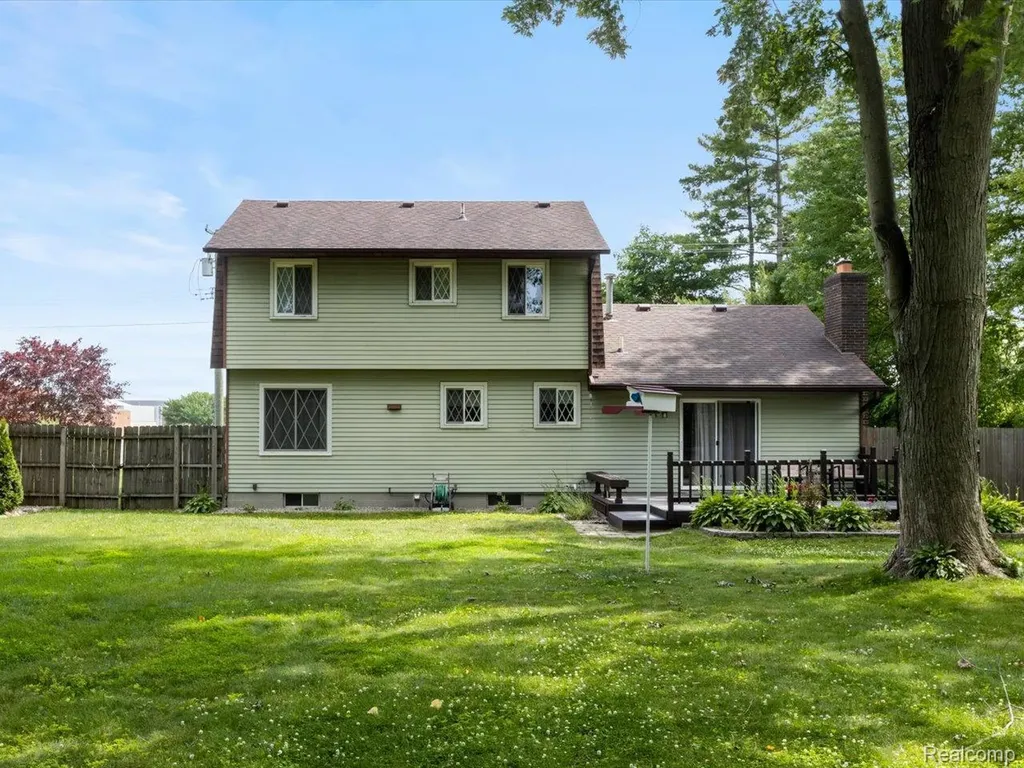 311 Collard Drive Marysville City MI 48040