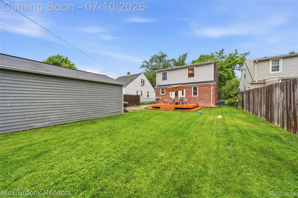 2370 Mortenson Boulevard Berkley City MI 48072