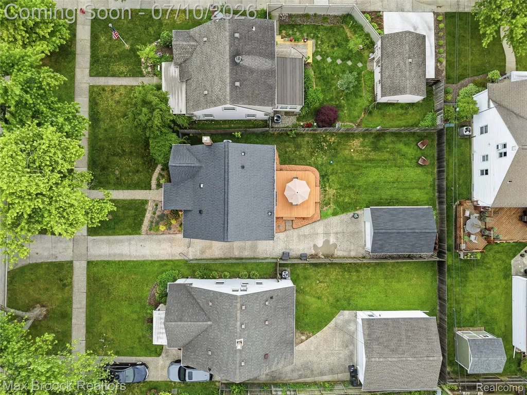 2370 Mortenson Boulevard Berkley City MI 48072