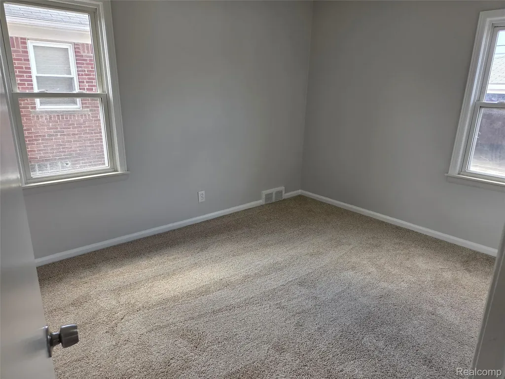 23912 Hollander Street Dearborn City MI 48128