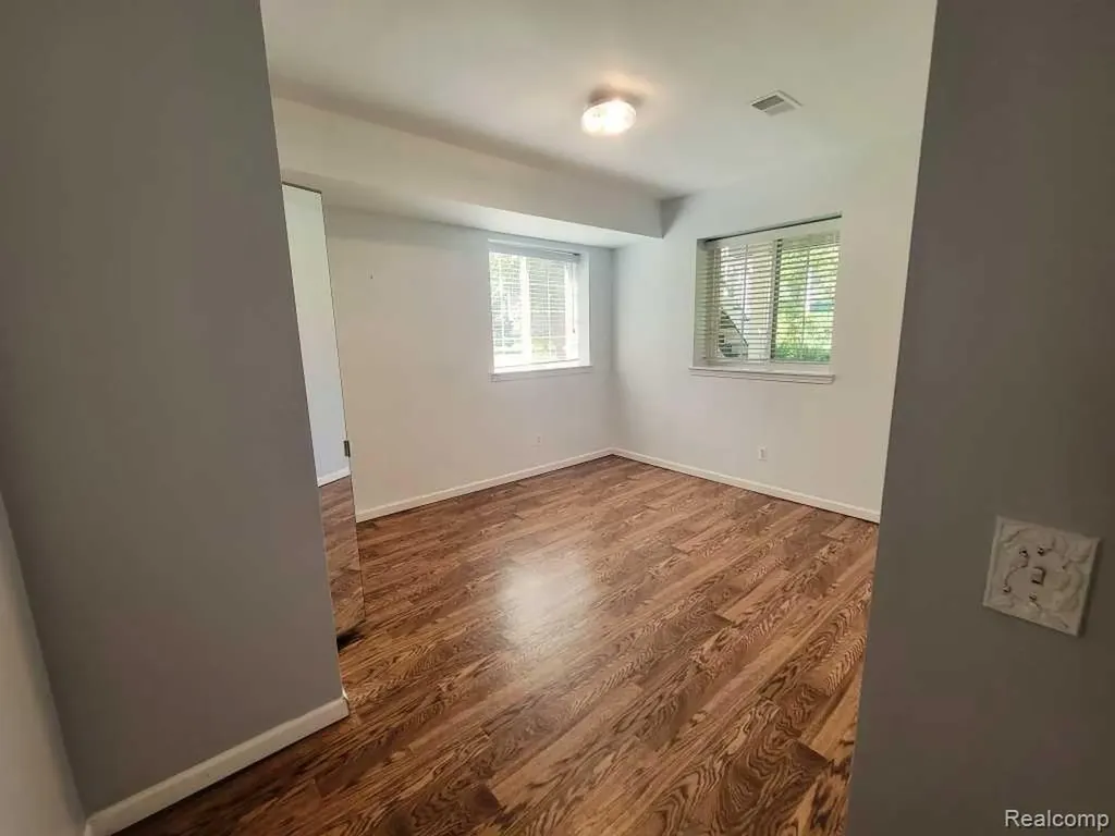124 Champlain Boulevard Marion Township MI 48843