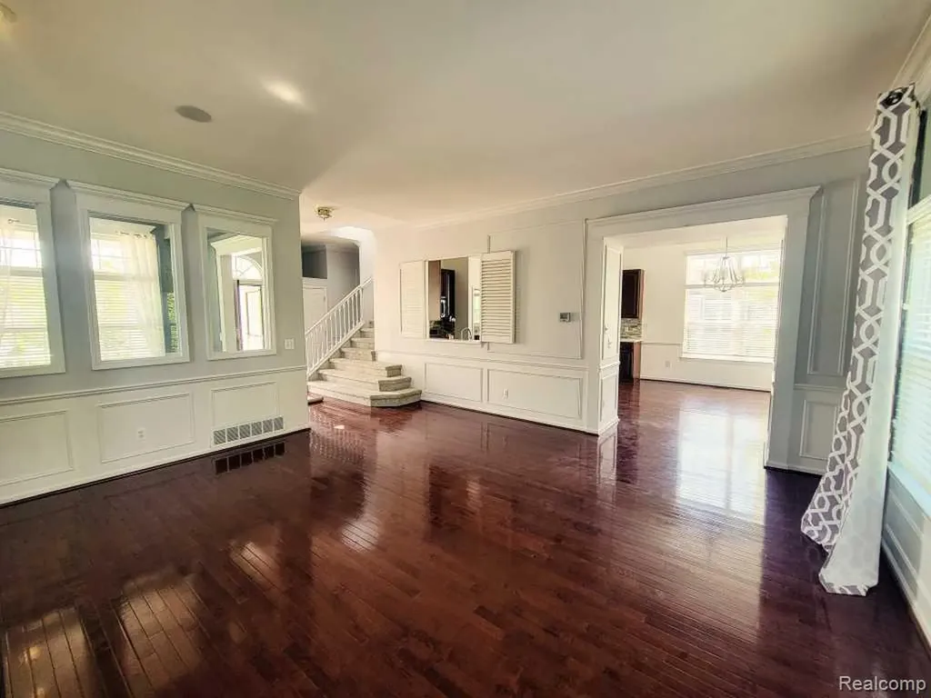 124 Champlain Boulevard Marion Township MI 48843