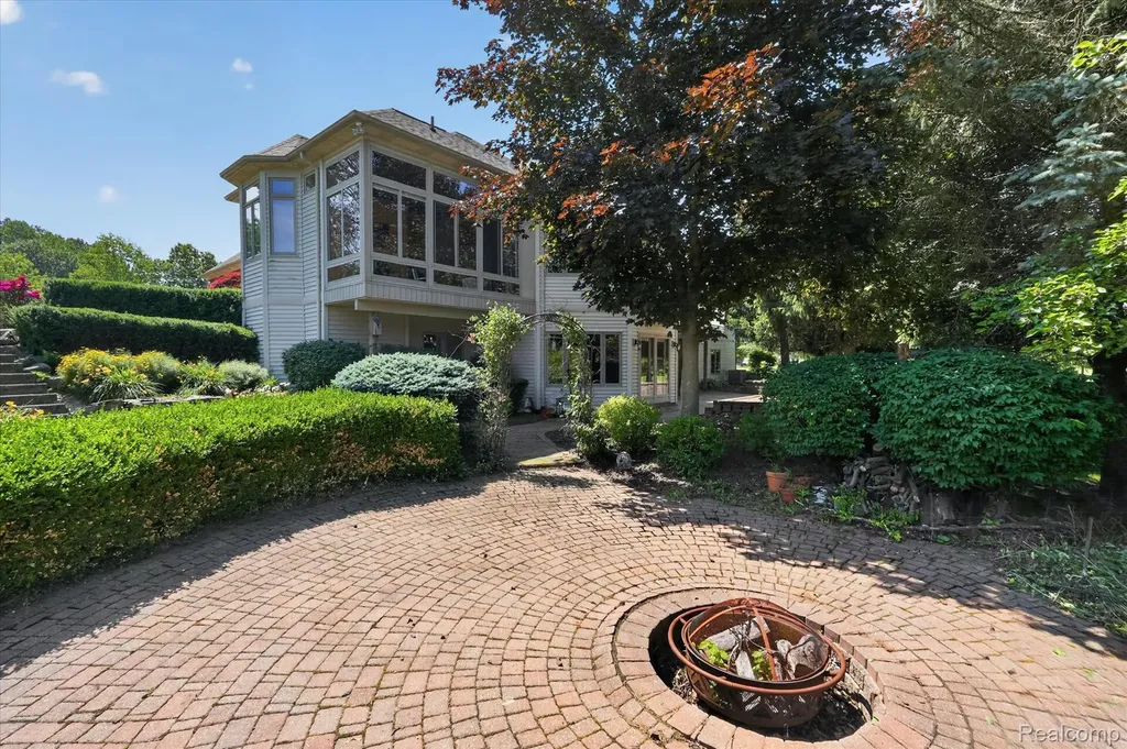 2212 Lily Court Davison Township MI 48423