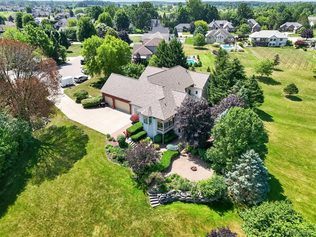 2212 Lily Court Davison Township MI 48423