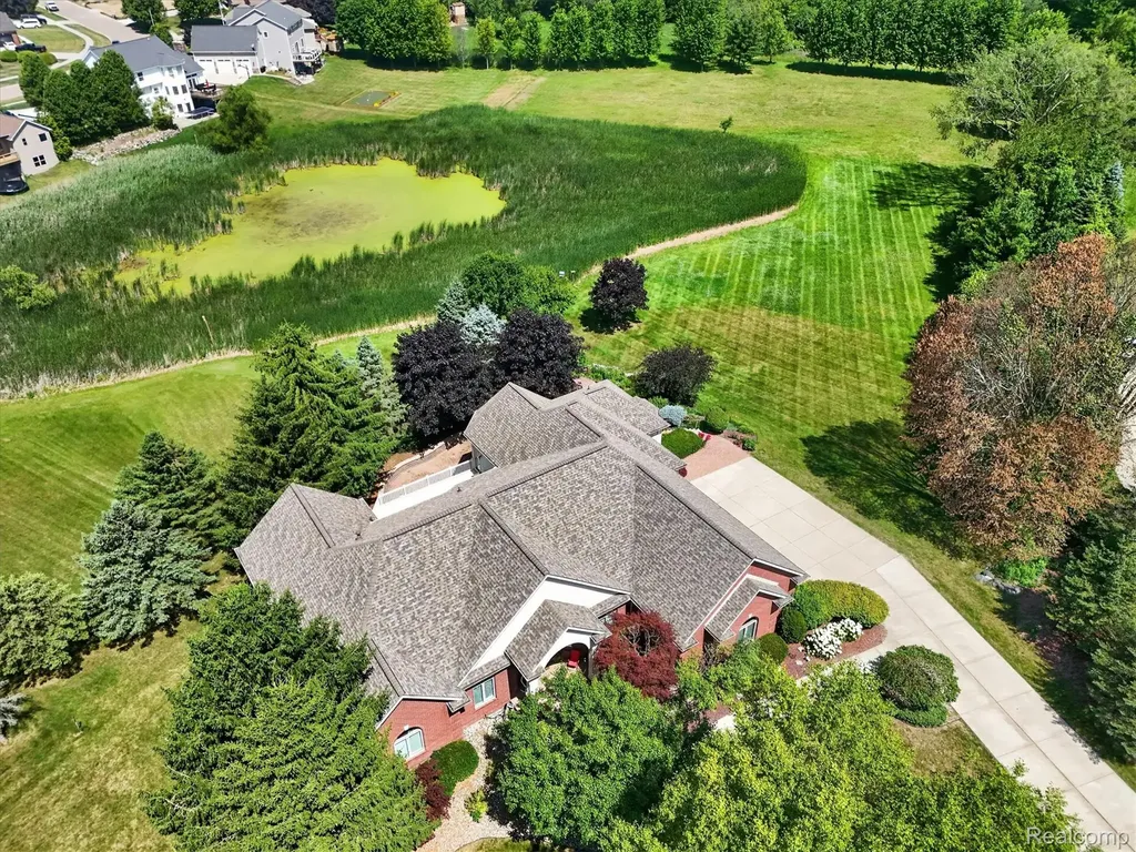 2212 Lily Court Davison Township MI 48423