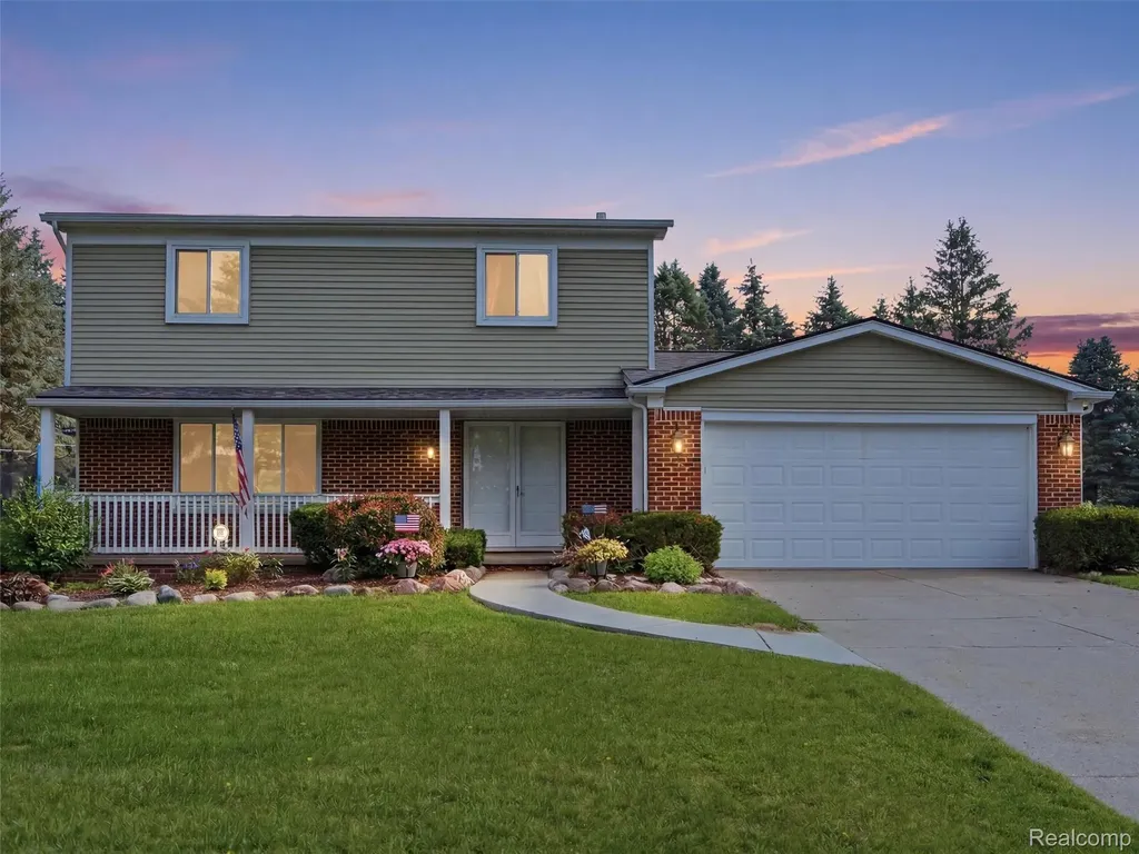 4040 Taggett Lake Drive Highland Charter Township MI 48357