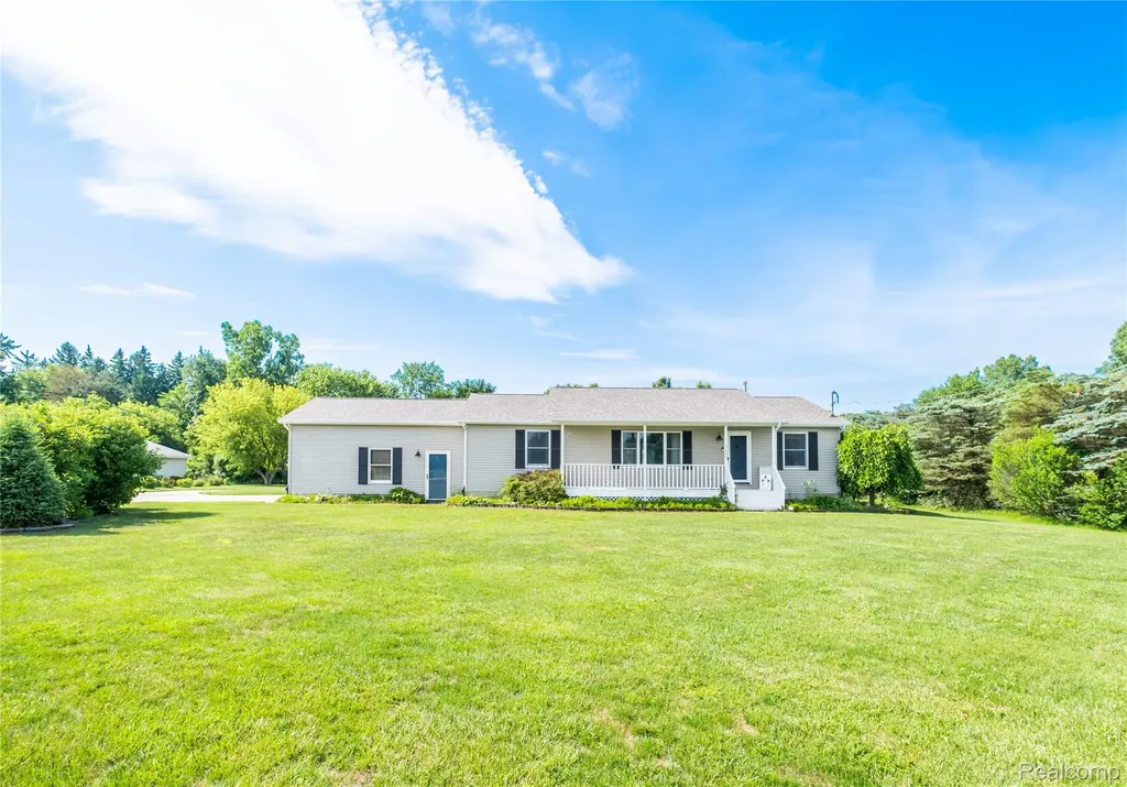 9600 Hamill Road Otisville Village MI 48463