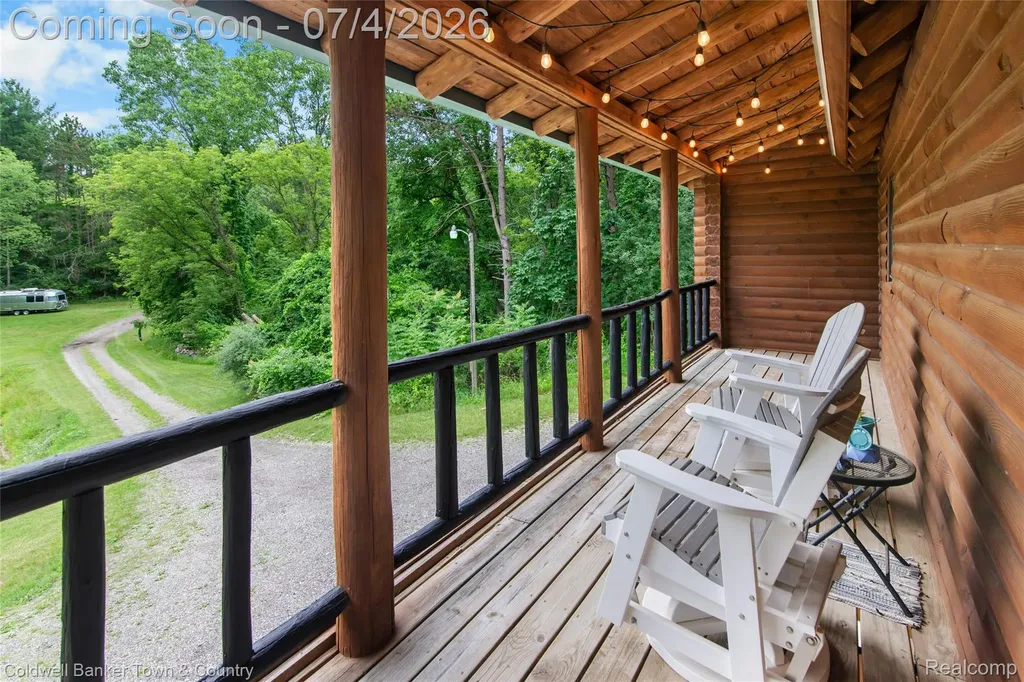 7335 Richardson Road Hamburg Township MI 48843