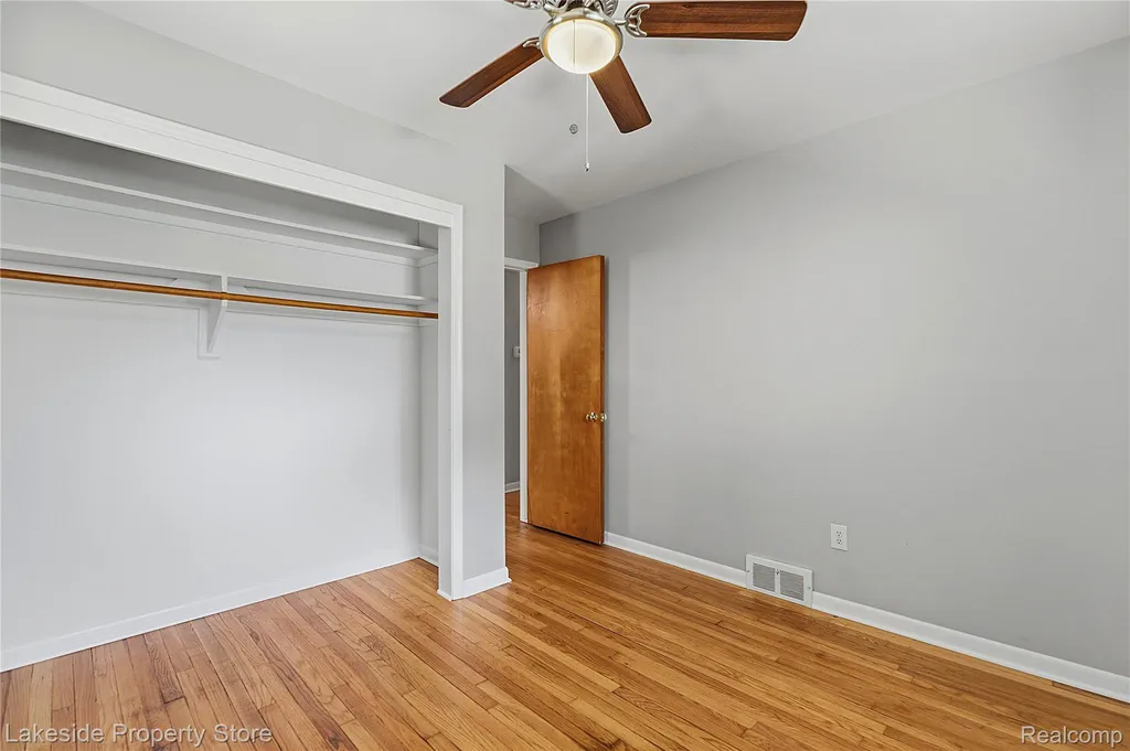35313 Weideman Street Clinton Charter Township MI 48035