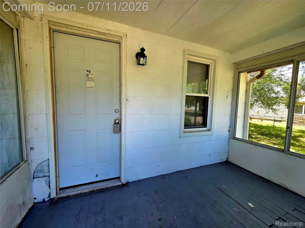 5021 Anatole Street Detroit City MI 48236