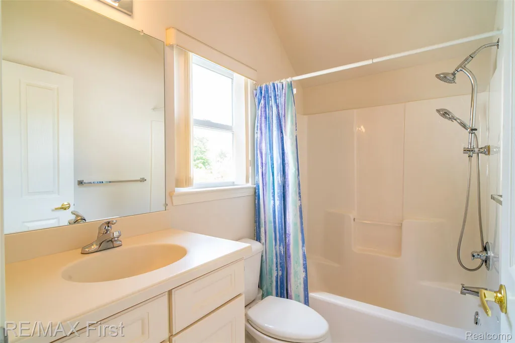 5503 Ortman Drive Sterling Heights City MI 48314