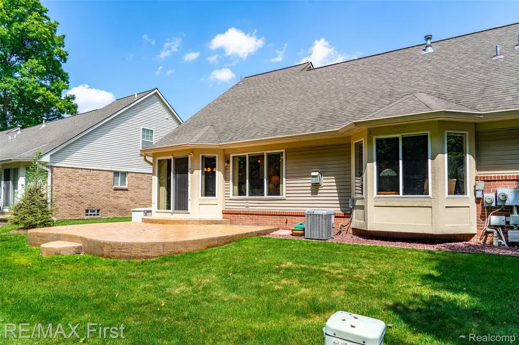 5503 Ortman Drive Sterling Heights City MI 48314