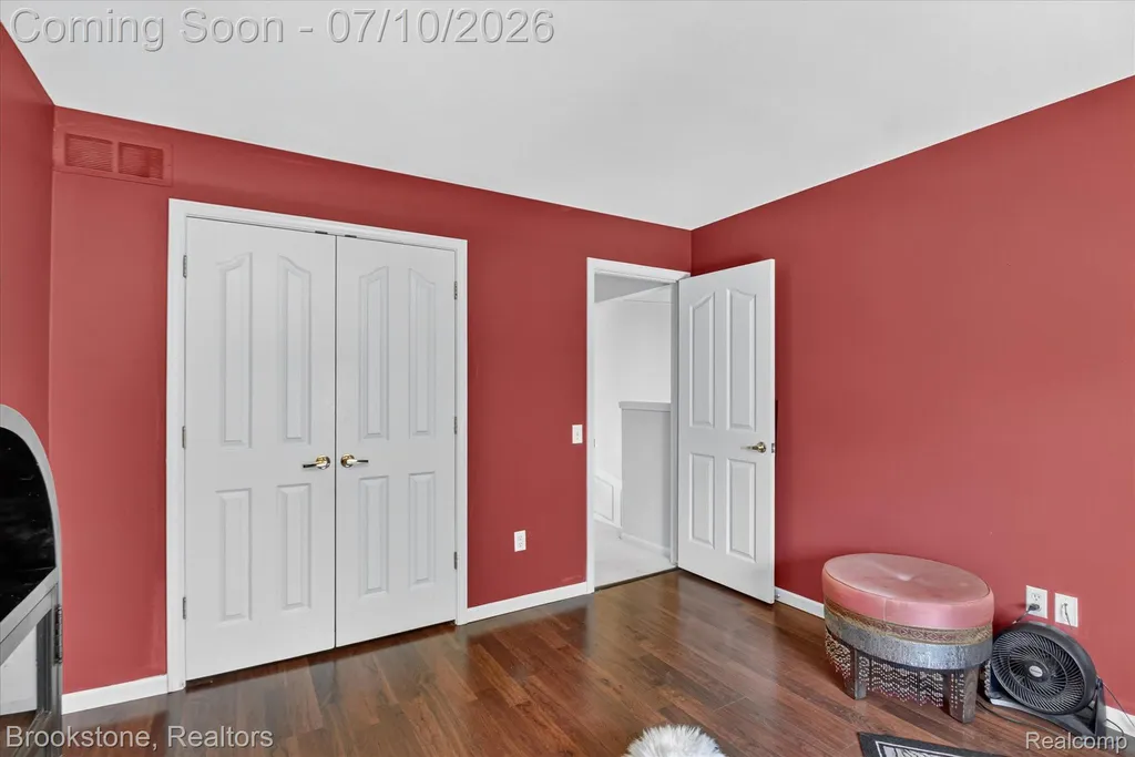 2189 Timberridge Drive West Bloomfield Charter Township MI 48324