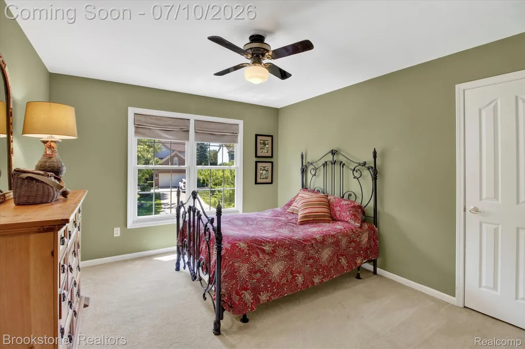 2189 Timberridge Drive West Bloomfield Charter Township MI 48324