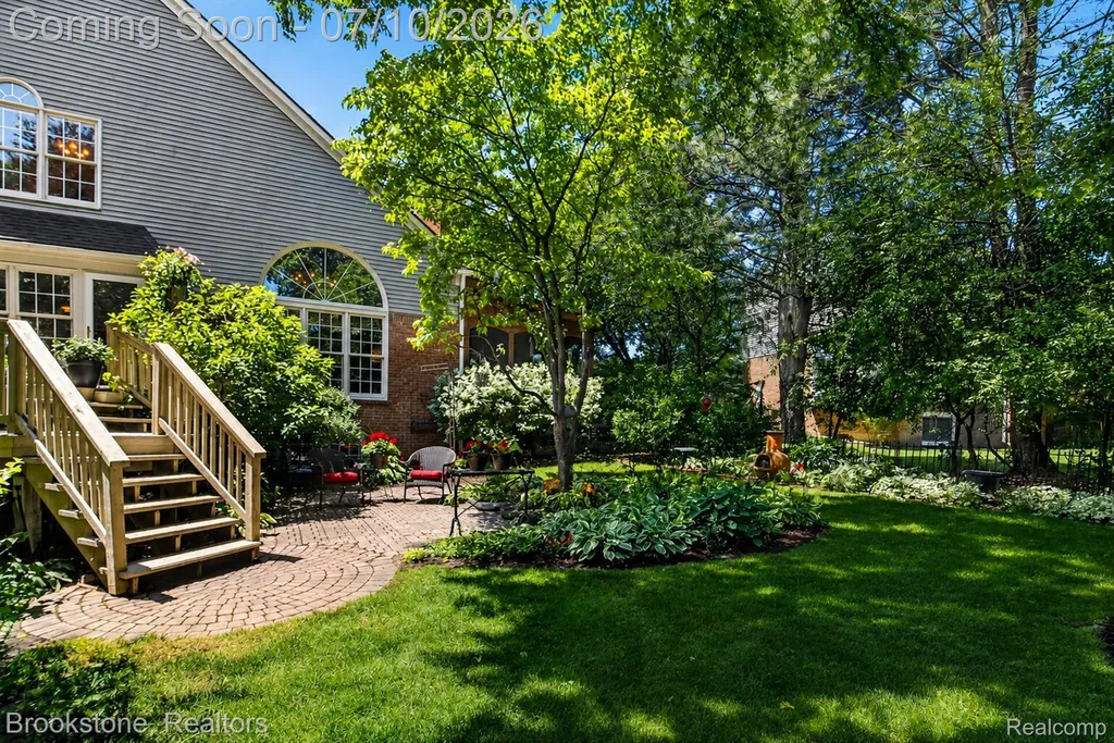 2189 Timberridge Drive West Bloomfield Charter Township MI 48324