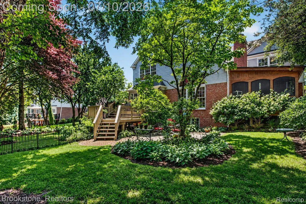 2189 Timberridge Drive West Bloomfield Charter Township MI 48324
